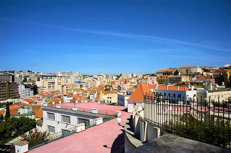 Amazing Downtown Family Apartment Lisbon Exterior photo